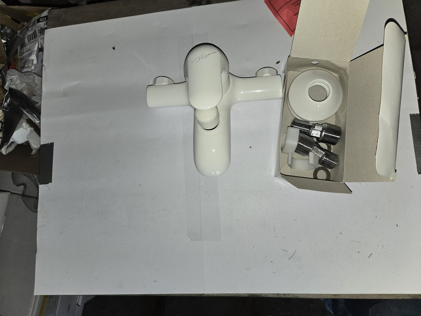 Hansa HANSAFORM Wannenfüll- und Brausebatterie 09742101 Weiß Aufputz Sondervariante