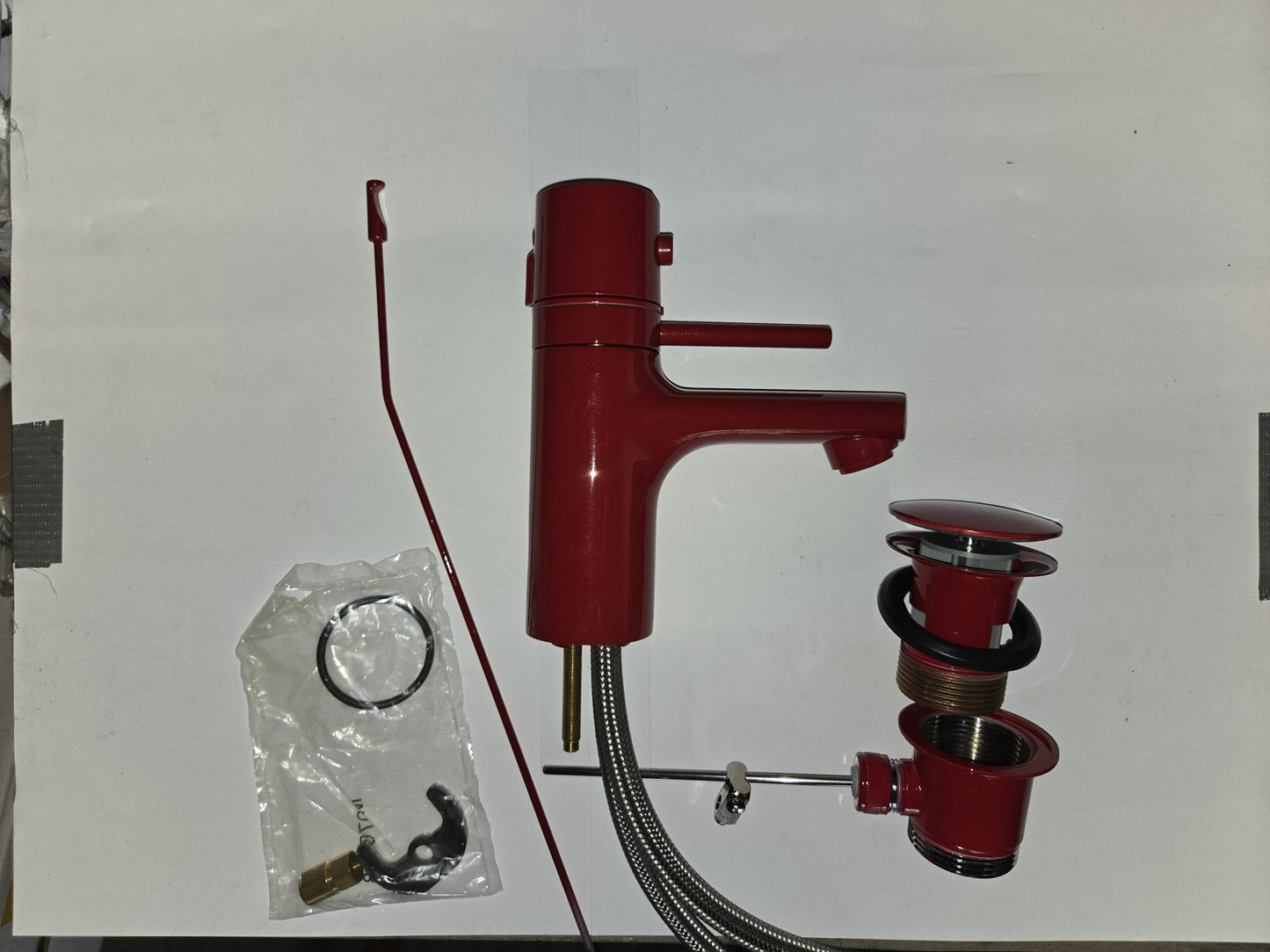 Hansa HANSAMEDICA Waschtischbatterie 43102201 Rot Sondervariante